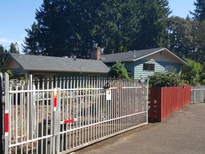 15664 S Holcomb Blvd, Oregon City, OR, 97045