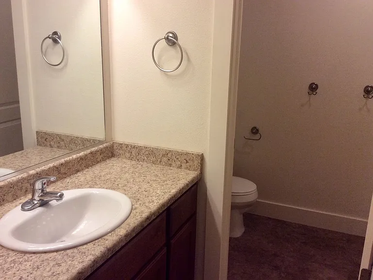 798 Adams Dr — Photo 10
