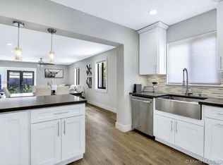 6500 SW 38th St, Miami, FL 33155