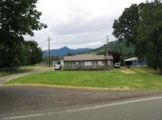 119 Speers Ln, Elkton, OR 97436