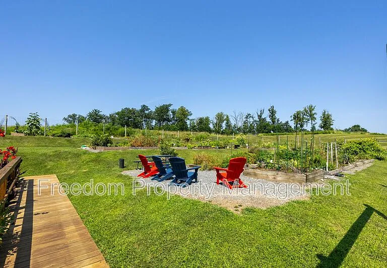 2425 Morgans Point Dr — Photo 88