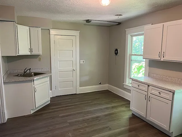 446 S Prospect St #UP — Photo 11