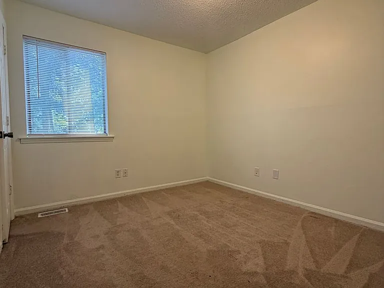 6126 Bent Tree Ct — Photo 7