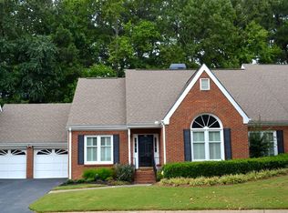 38 Vernon Glen Ct, Sandy Springs, GA 30338