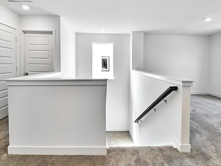 404 W Monroe St — Photo 30
