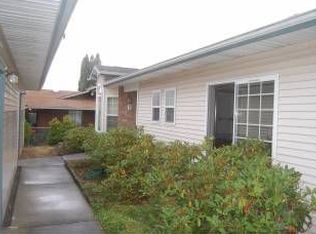116 N 21st St APT 3, Mount Vernon, WA 98273