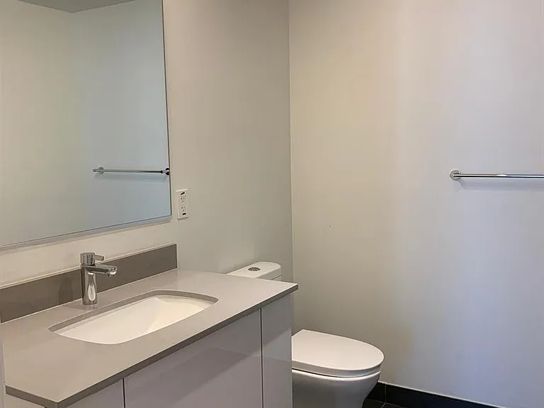 1600 NE 1st Ave #3201 — Photo 9