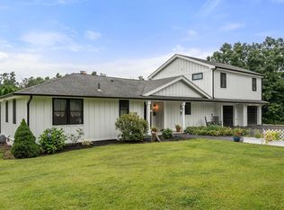 33 Putnam Hill Rd, Sutton, MA 01590