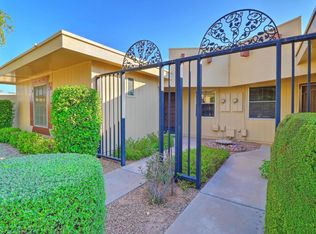 10460 W Palmeras Dr, Sun City, AZ 85373