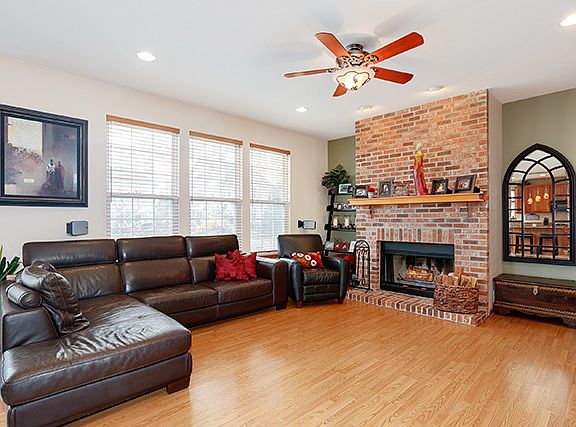 5th image of 9922 Stockton Ln