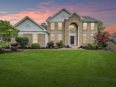 1048 Keystone Trail Dr, Chesterfield, MO, 63005