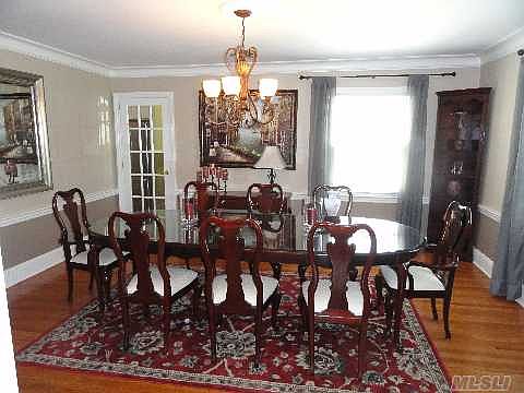 2nd image of 107 Seaman Ave