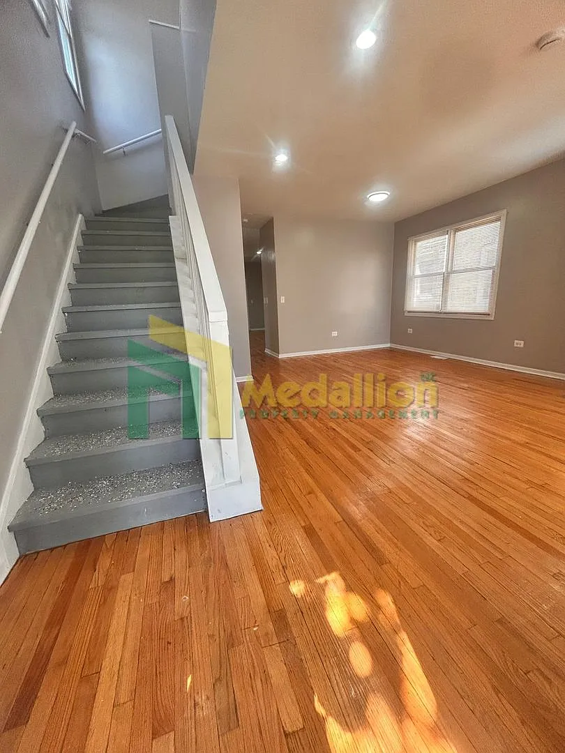 Spacious 4-Bedroom Home with Additional Living Space — Photo 3