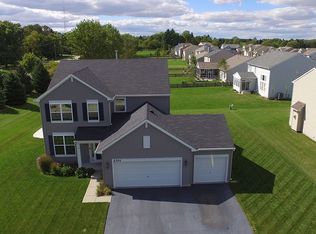 2301 Vivaldi St, Woodstock, IL 60098