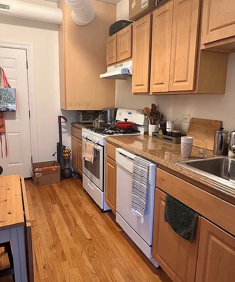 4630 N Lincoln Ave #2N — Photo 5