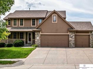 2318 N 169th St, Omaha, NE 68116