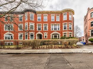 9 Clinton Path #1, Brookline, MA 02445