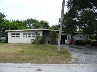 946 Santa Cruz Rd, Cocoa Beach, FL 32931
