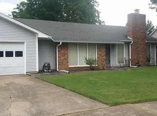 1019 Oakdale Dr, West Memphis, AR 72301