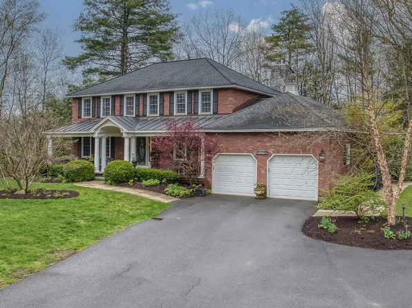 18 Brick Mill Road, Bedford, NH 03110