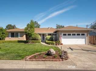 16253 Roseleaf Ln, Los Gatos, CA