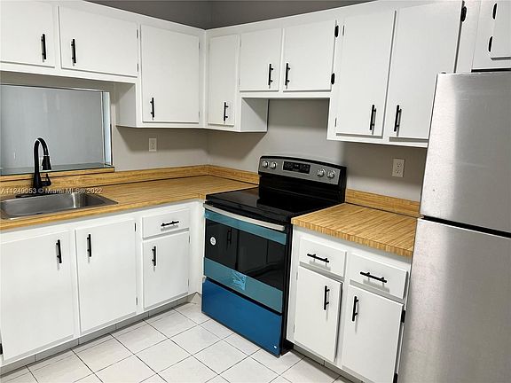 5th image of 1830 SW 81st Ave APT 4200