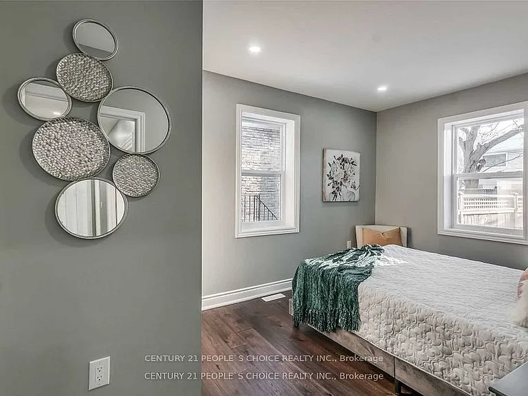 1226 Oxford Ave — Photo 21