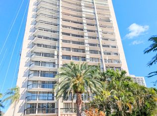 2425 Presidential Way APT 805, West Palm Beach, FL 33401