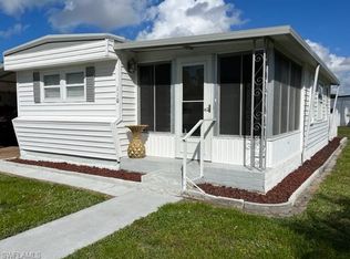 110 Enchanting Blvd #E, Naples, FL 34112