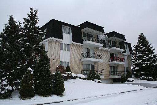 1st image of 18560 Escanaba Ct APT 208