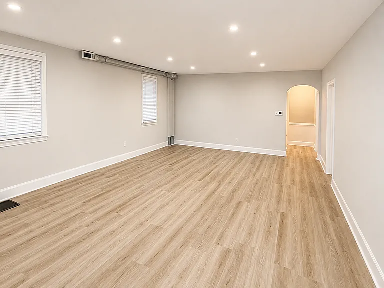 2019 Northeast Ave #1 — Photo 6