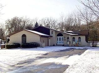 9170 Olcott St, Saint John, IN 46373