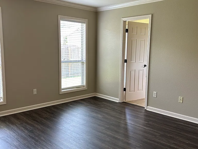 732 Rolling Rock Dr — Photo 13