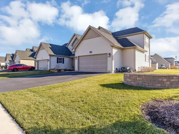 26013 W Timber Ridge Dr, Channahon, IL 60410