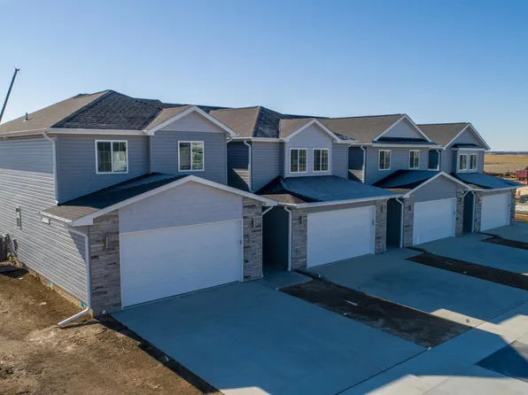 1664 NW 50th St, Lincoln, NE 68506