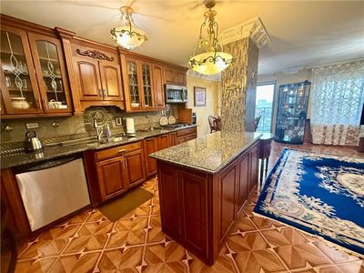 601 Surf Ave APT 11B, Brooklyn, NY, 11224