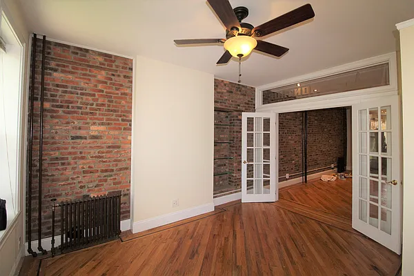 Rented by Compass | media 10