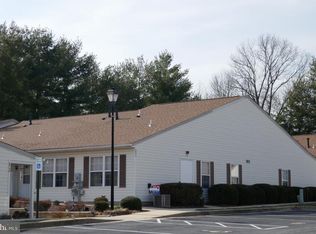 1815 Vincenza Dr APT A, Eldersburg, MD 21784