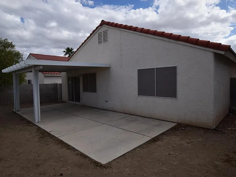 1024 Clover Tip Ct — Photo 32