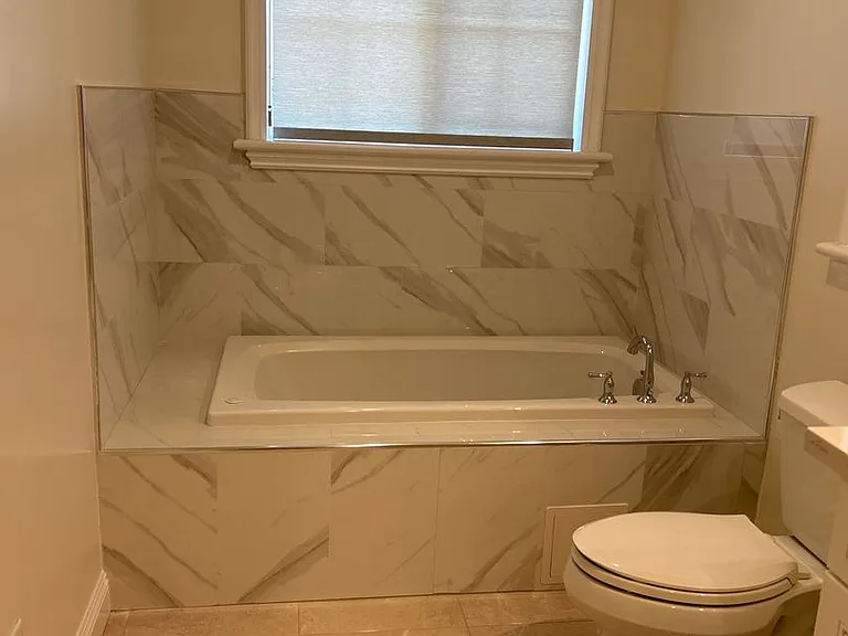 5552 Welland Ave — Photo 17