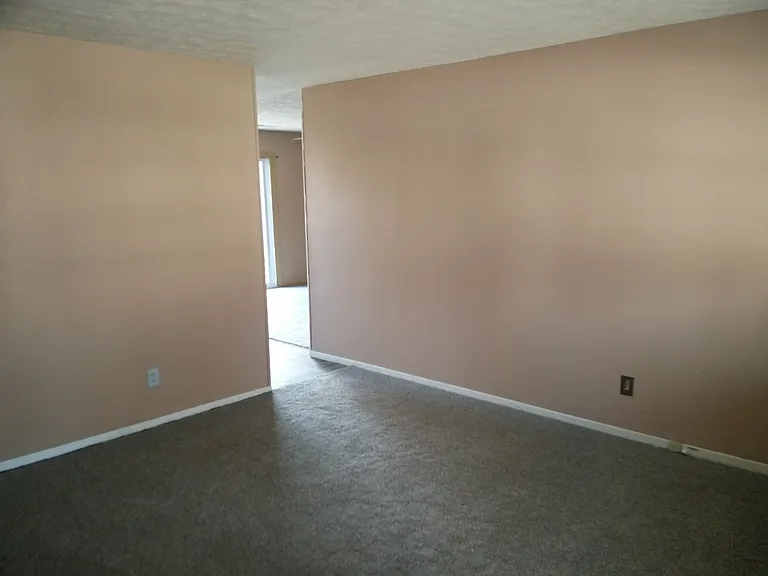 5921 Milhouse Ct — Photo 9