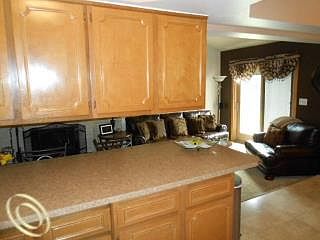 5th image of 34304 Barrett Dr
