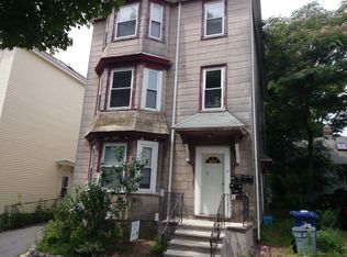 17 Ballard St, Jamaica Plain, MA 02130