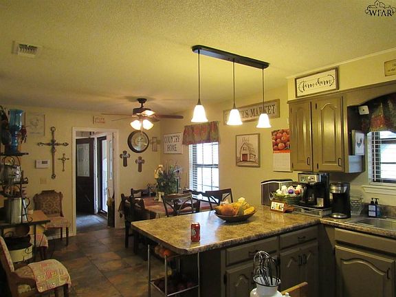5th image of 1413 Sioux Ln