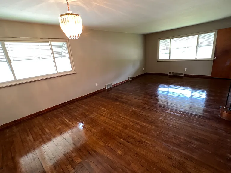 3322 Milverton Rd — Photo 6