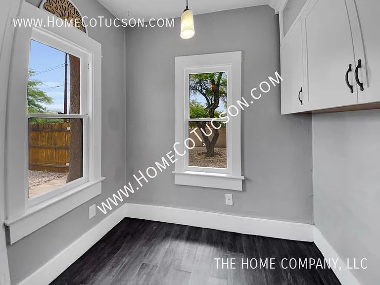 1401 N Camilla Blvd — Photo 16
