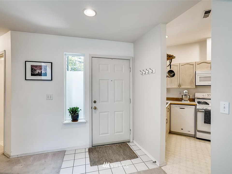 The Summit At Canyon Park Condominiums - Bothell, WA | Zillow