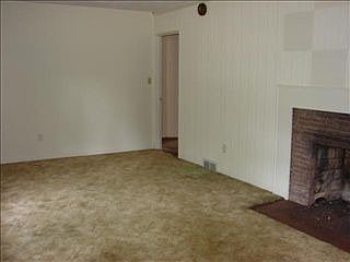 3rd image of 3105 Longbow Dr