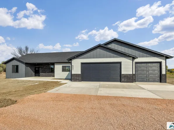 6150 Green Valley Dr, Rapid City, SD 57703