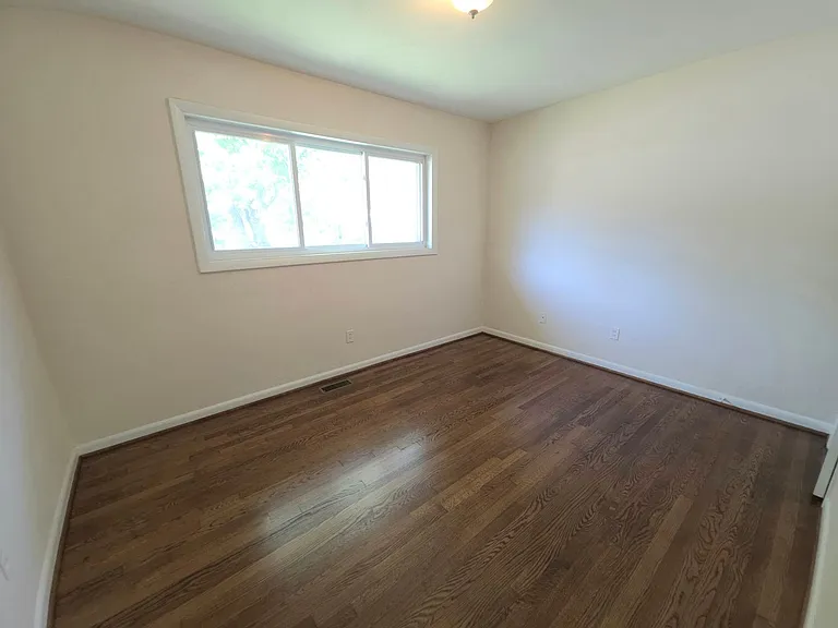 87 Kendall Dr — Photo 11